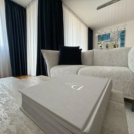 Mk Luxury Üsküp
